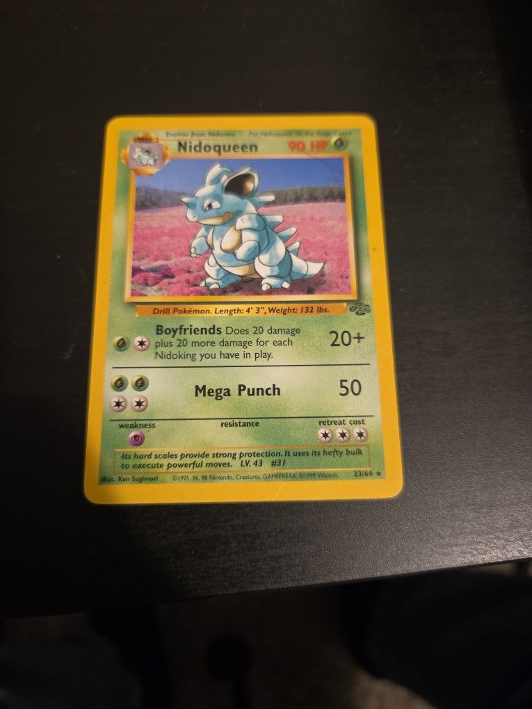 Nidoqueen Non Holo Pokémon Card
