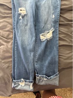 Women’s Maurices distressed jeans in size 16 Long.