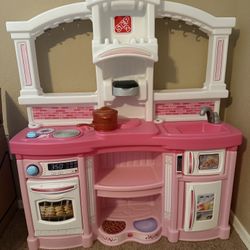 Toy Kitchen set