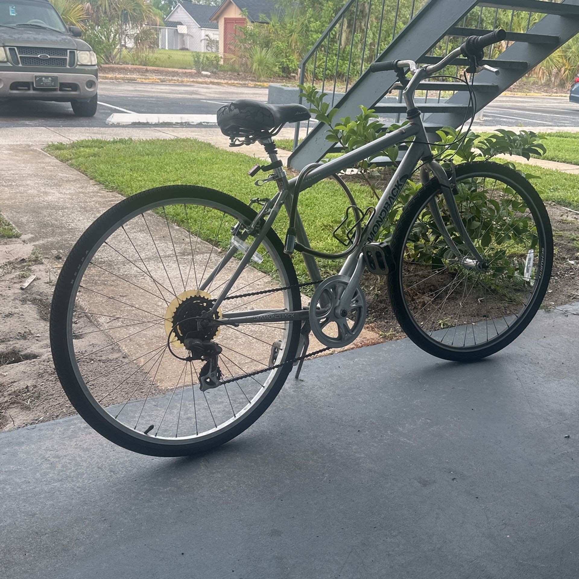28 DIAMOND BIKE W Special Locks Sistem Neat Conditions