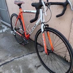 Toto Apache Road Bike 