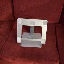 laptop stand 