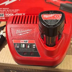 Milwaukee 3/8 Ratchet Battery And Charger