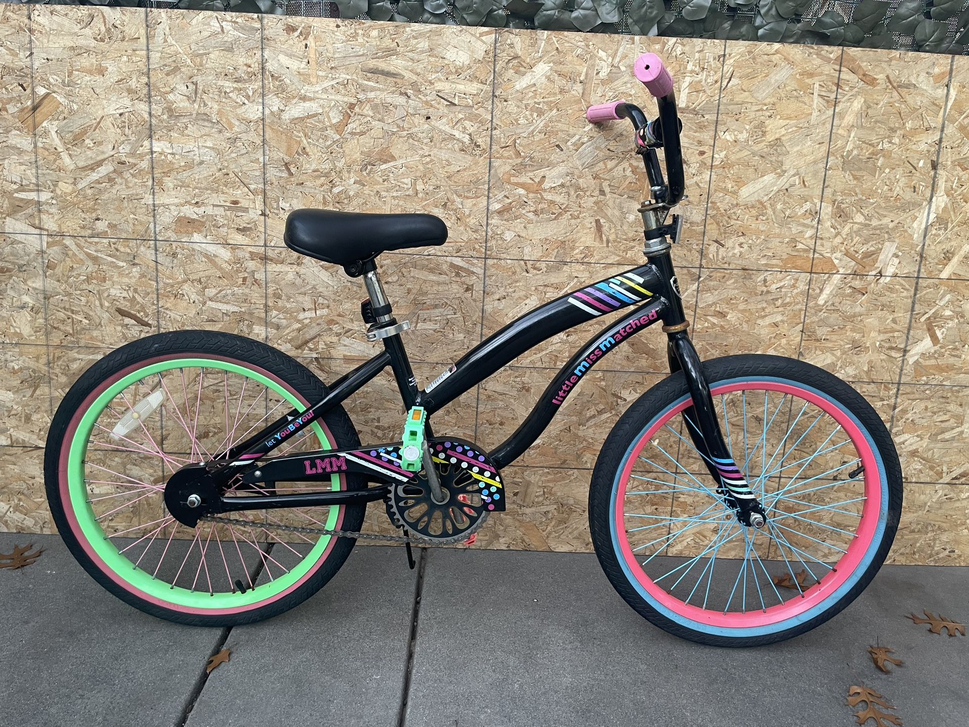 KENT- A century of cycling Little Miss Matched - TM Bicycle 