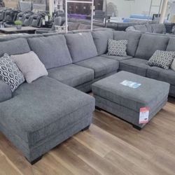 New Ashley Brand Gray Best Selling Sectional Sofa Couch *Ottoman Sold Separately* 