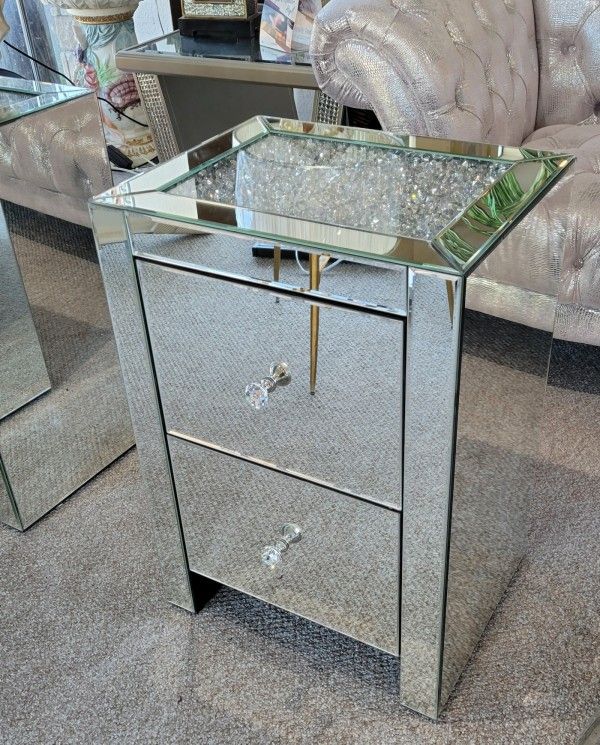 Mirrored Accent Table (Nightstand)