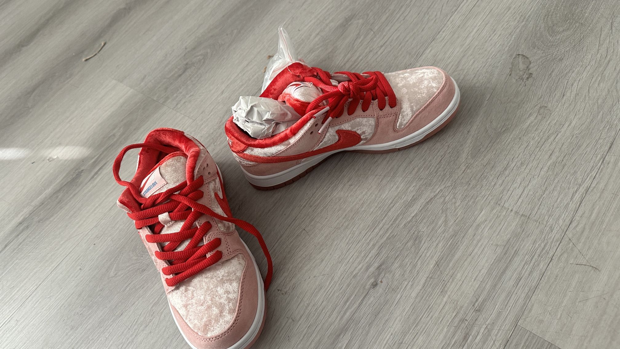 Nike SB Dunk Low StrangeLove Skateboards