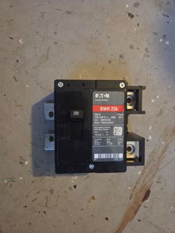 200 Amp Main Breaker EATON