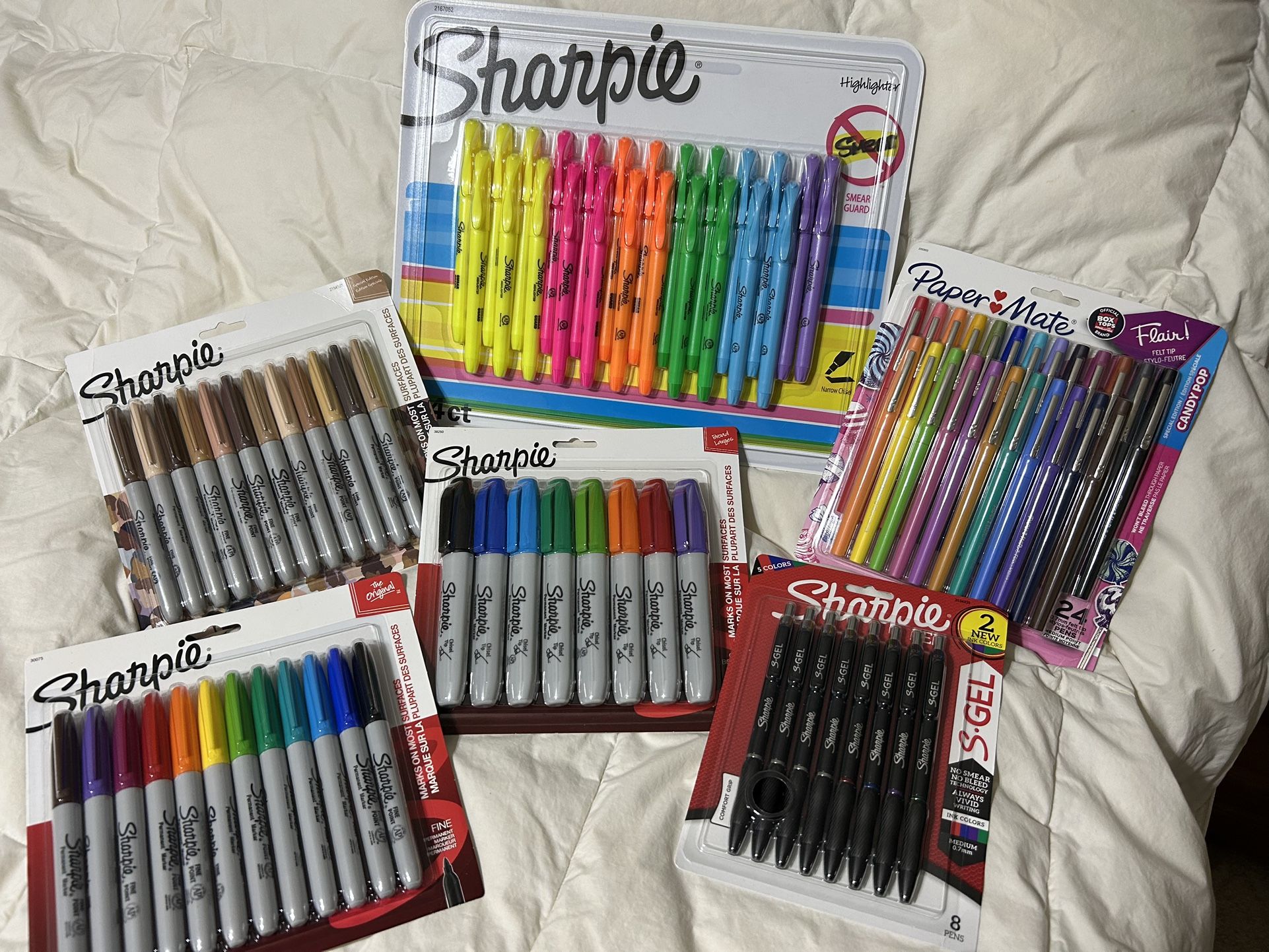 NWT HUGE set Sharpies & PaperMate