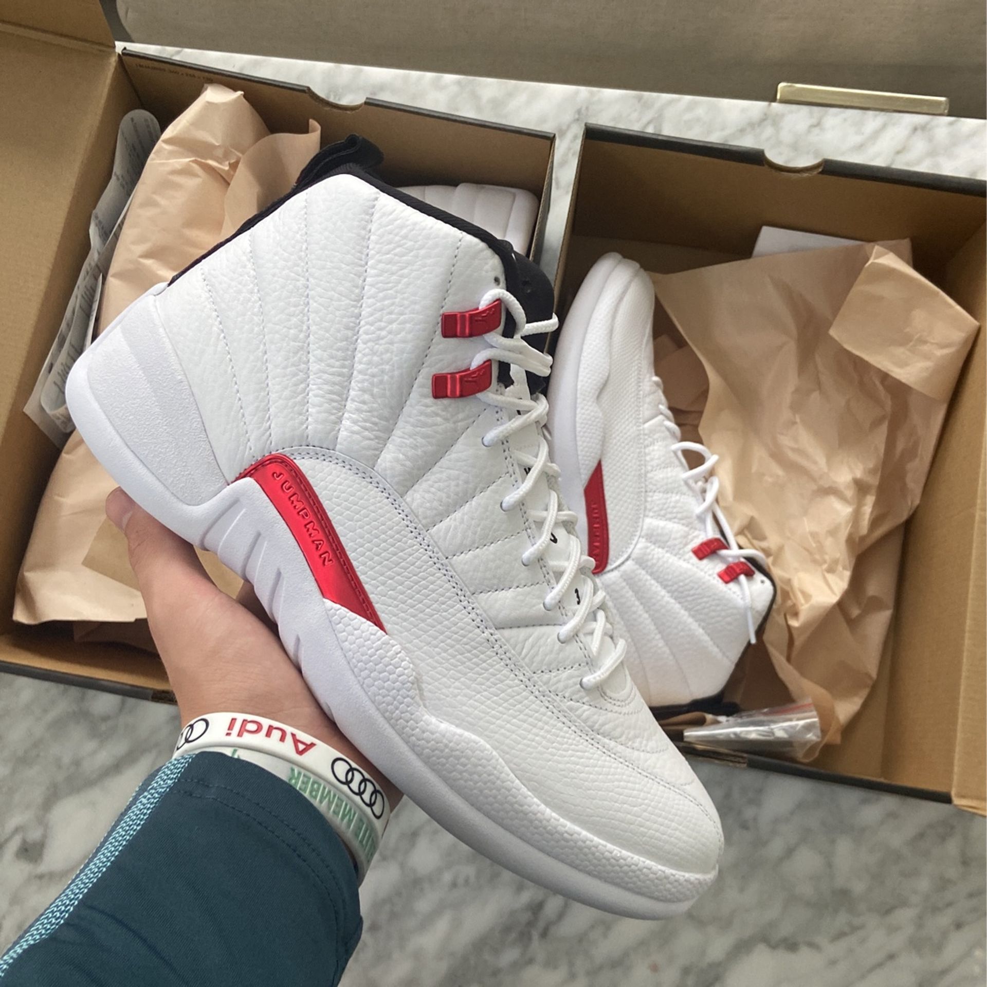 Jordan 12 9.5 best sale