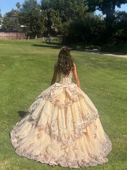 Quinceñera Sweet 16 Dress Champagne Gold XS