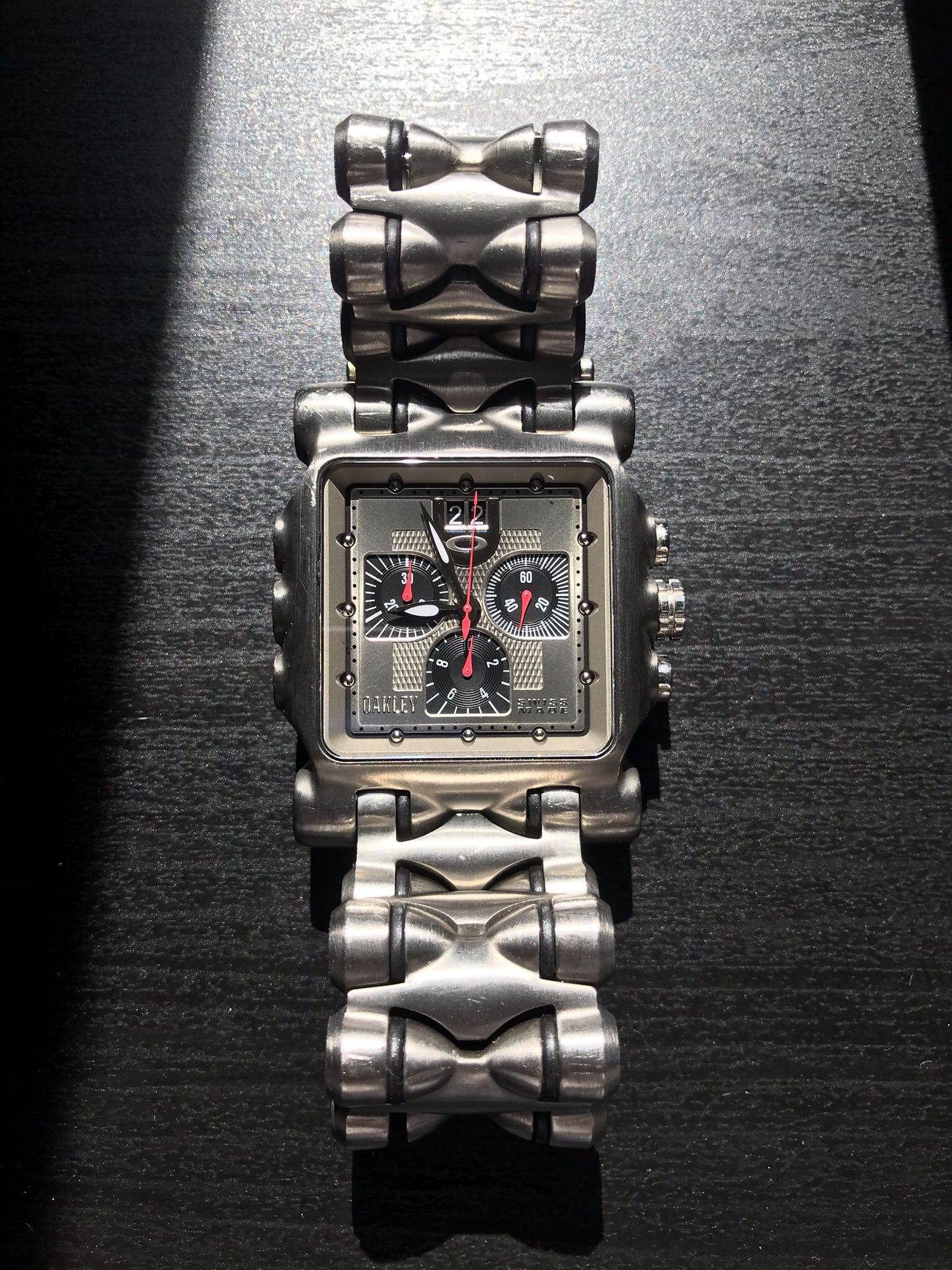 Oakley Minute Machine Watch