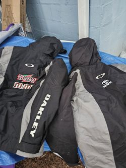 2 Oakley nascar jackets. Size xl. Make offer for 1 or both. The backs are different.