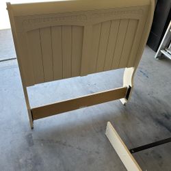 3 Piece Easy Connect Twin Bed 