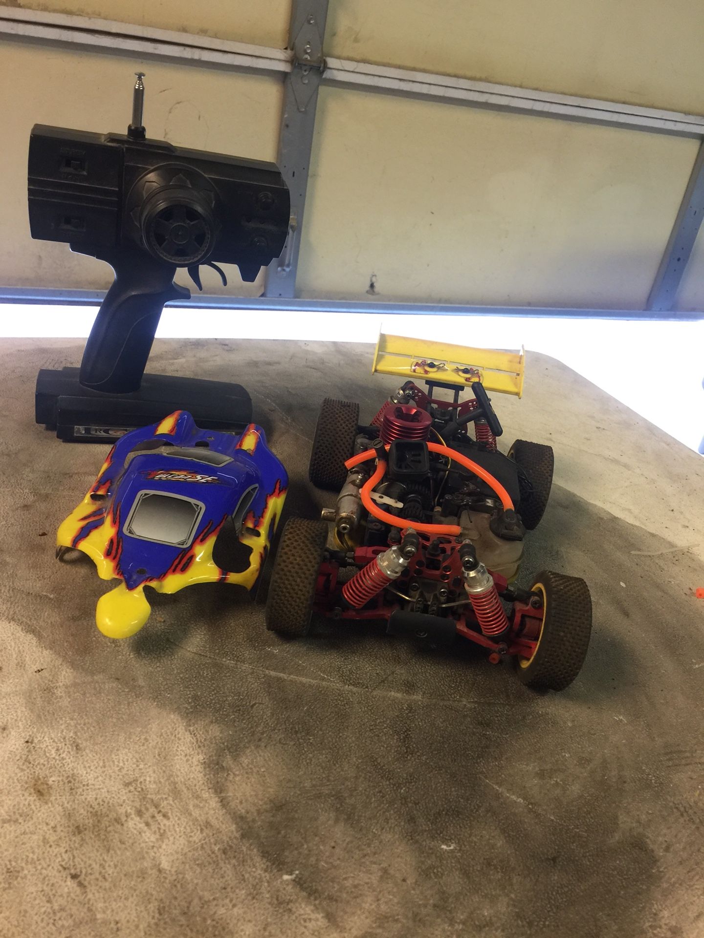 Irc Vulcan 1/16 scale nitro rc car buggy