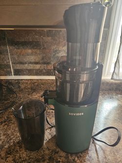 Sovider Juicer Machine