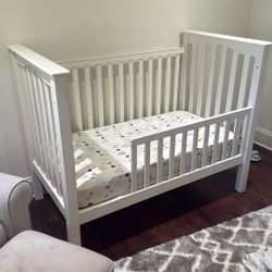 Pottery Barn Kendall Crib