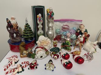 #11 Mixed Lot Of Christmas Items 