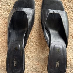 Cathy Jean Sandals Size 6.5