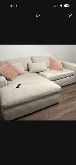 Linen 2-Piece Chaise Sectional