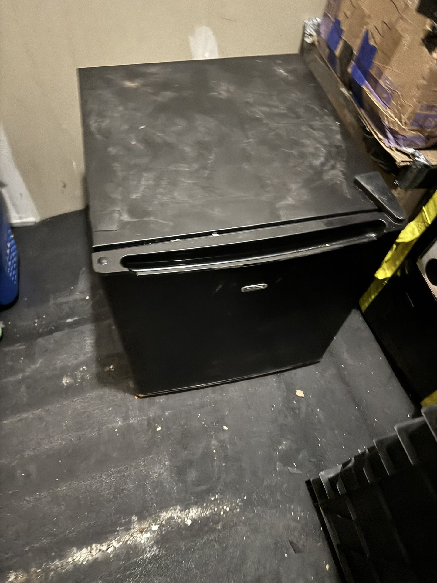 Small Refrigerator
