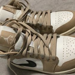 Jordan 1 Brown