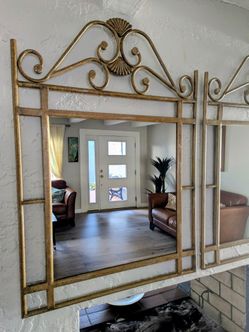 Wall Mirror / Scroll Mirror / Decorative Mirror