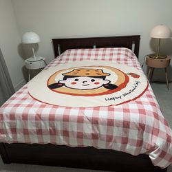 Queen size Bed Frame + memory foam mattress