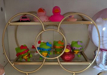 BOW TABLETOP SHELF