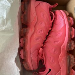 Women’s shoes