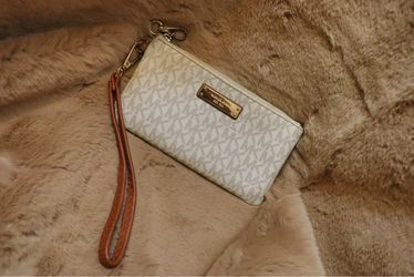 Michael Kors Signature Wristlet Clutch