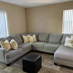 Gray 4 Piece Sectional 