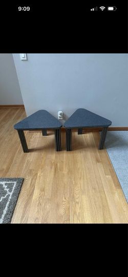 set Of two coffee tables