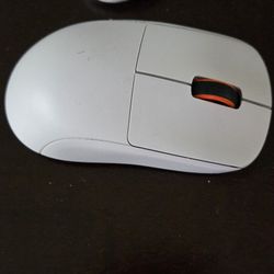 Pulsar X2 Wireless Mouse