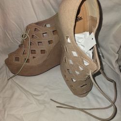 Tan Wedges 