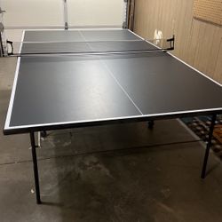Stiga Ping Pong Table 