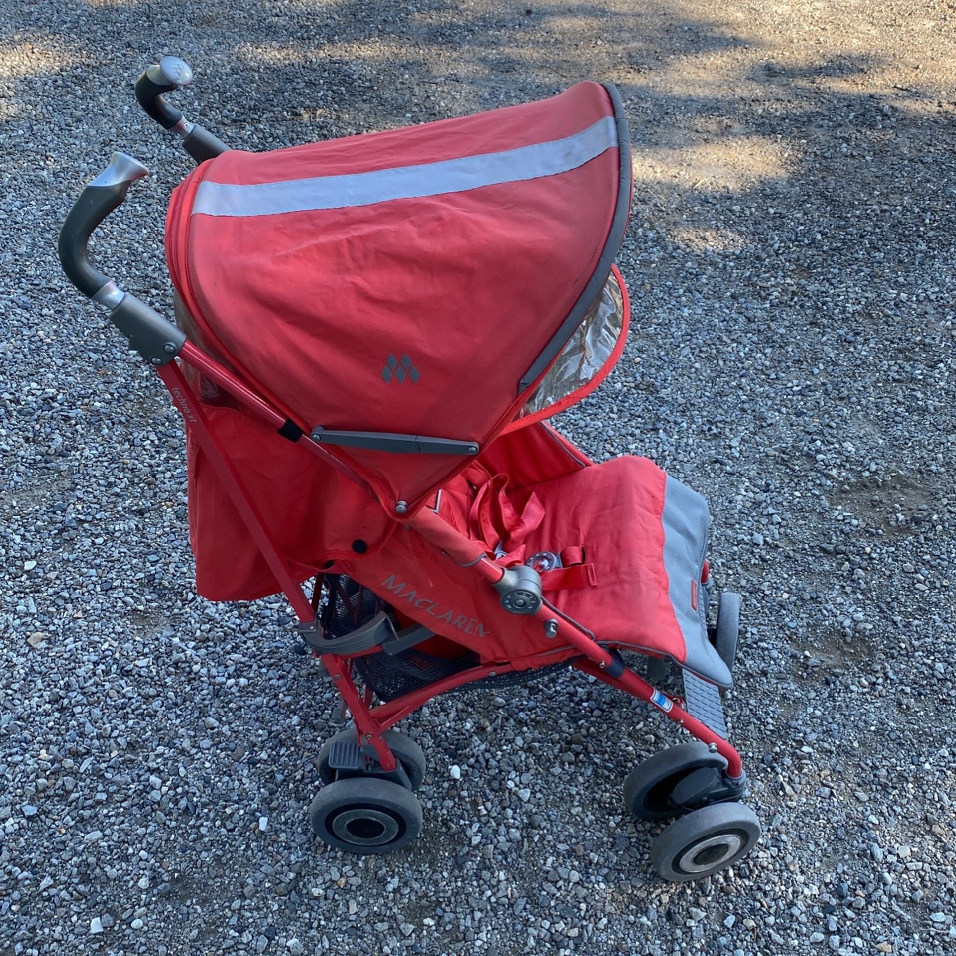 Mclaren Umbrella Stroller