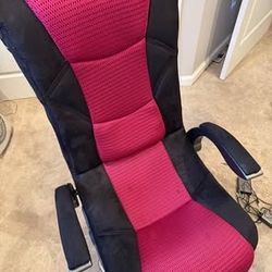 Gaming Chair X-Rocker 2.1 Bluetooth with built in speakers