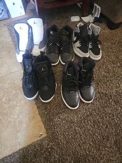 Different JORDANS ... 10.5 SIZE..