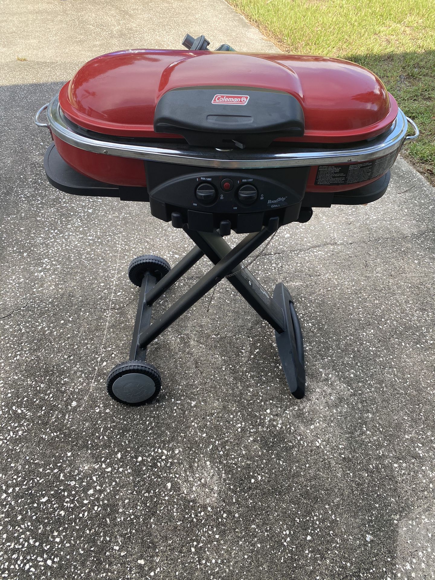 Coleman Camping/Tailgating Portable Gas Grill