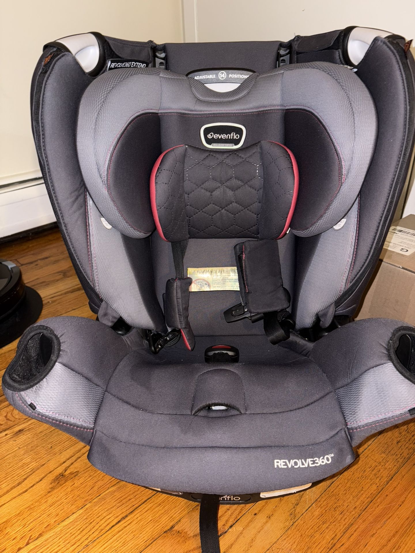 Evenflo Car Seat Revolve 360 Extend