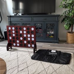 Giant Connect 4 Game With Carrying Case