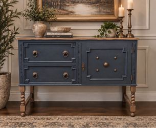 š¤ Custom Vintage Petite Barley Twist Buffet!