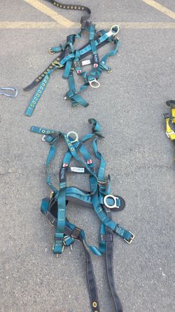 Full Body Safety Harnesses –
