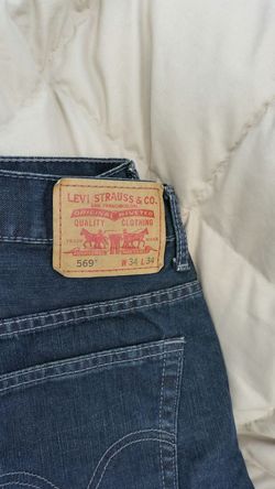 Levi 569 W 34 L 34