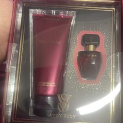 Victoria Secret Sets 