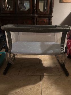 Baby Delight Bedside Bassinet/Sleeper