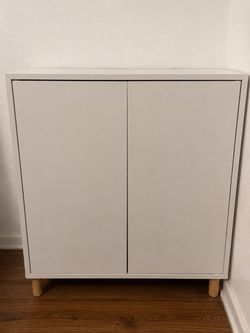 White Shelf