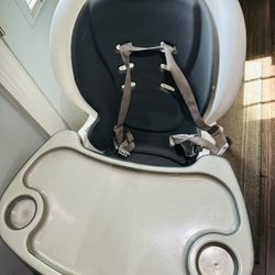 Safe and Comfortable Baby Chair
