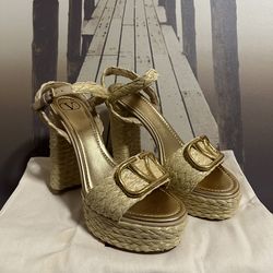 Valentino Garavani Authentic